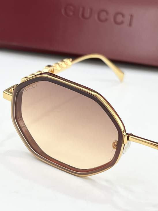 Picture of Gucci Sunglasses _SKUfw80916153fw